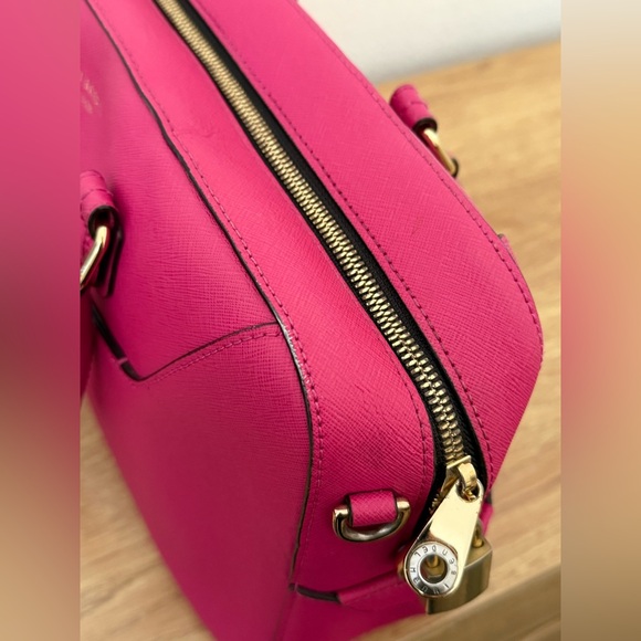 Henri Bendel Large West 57th Satchel Fuchsia Pink Saffiano Leather Crossbody Bag - Picture 8 of 16